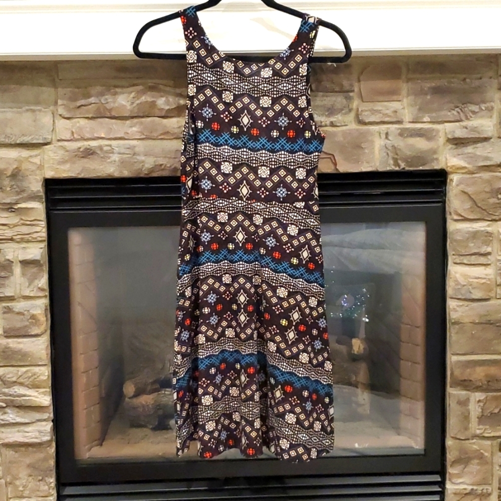 Dress - Picture 4 of 5
